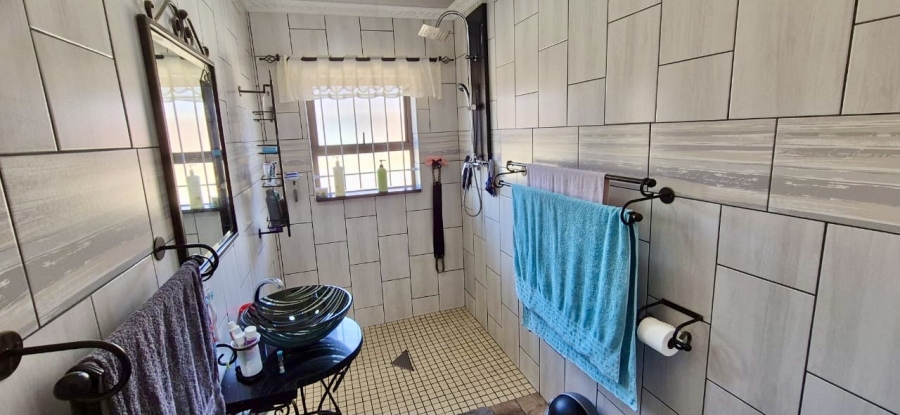 3 Bedroom Property for Sale in Rowallan Park Eastern Cape